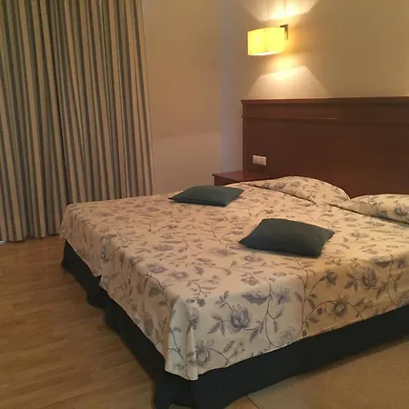Palace 3* Fundão