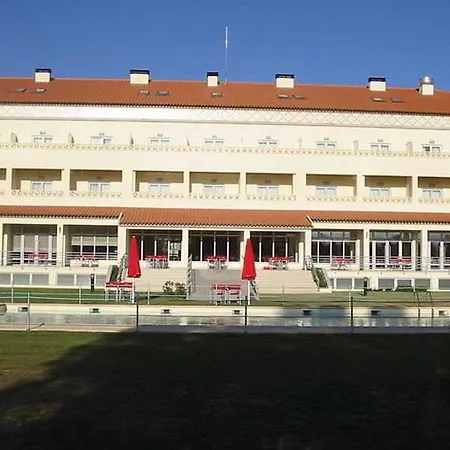Palace 3*