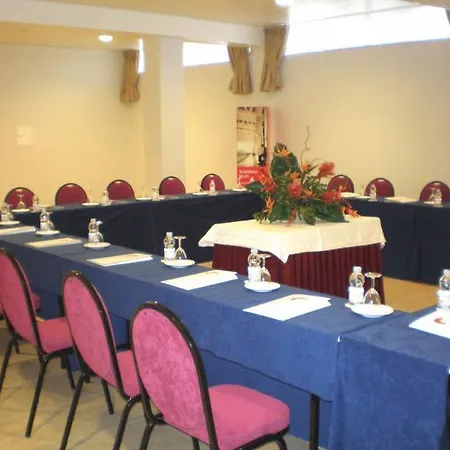 Palace 3* Fundão